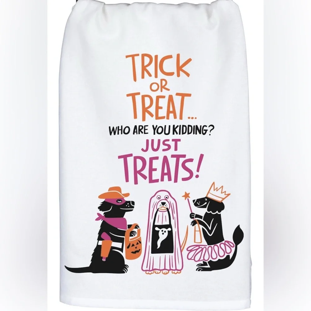 Primitives by Kathy Halloween Trick or Treat Kitchen Towel, NWT